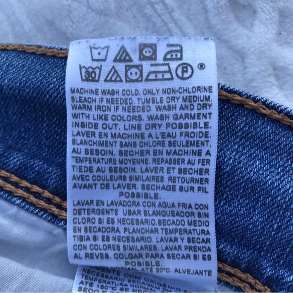 Levi’s 515 Bermuda Shorts Denim - Picture 6 of 7